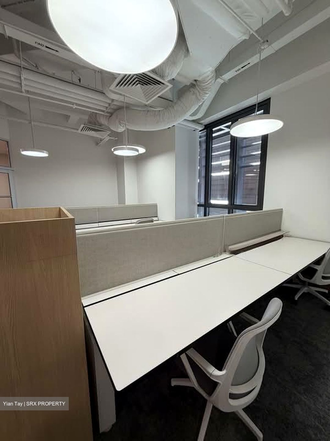 PLUS (D1), Office #559121551